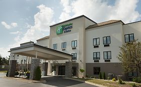 Holiday Inn Express Hotel & Suites Madison By Ihg